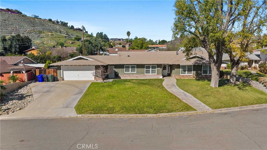 Jurupa Valley, California, 92509, United States, 4 Bedrooms Bedrooms, ,3 BathroomsBathrooms,Residential,For Sale,2012120