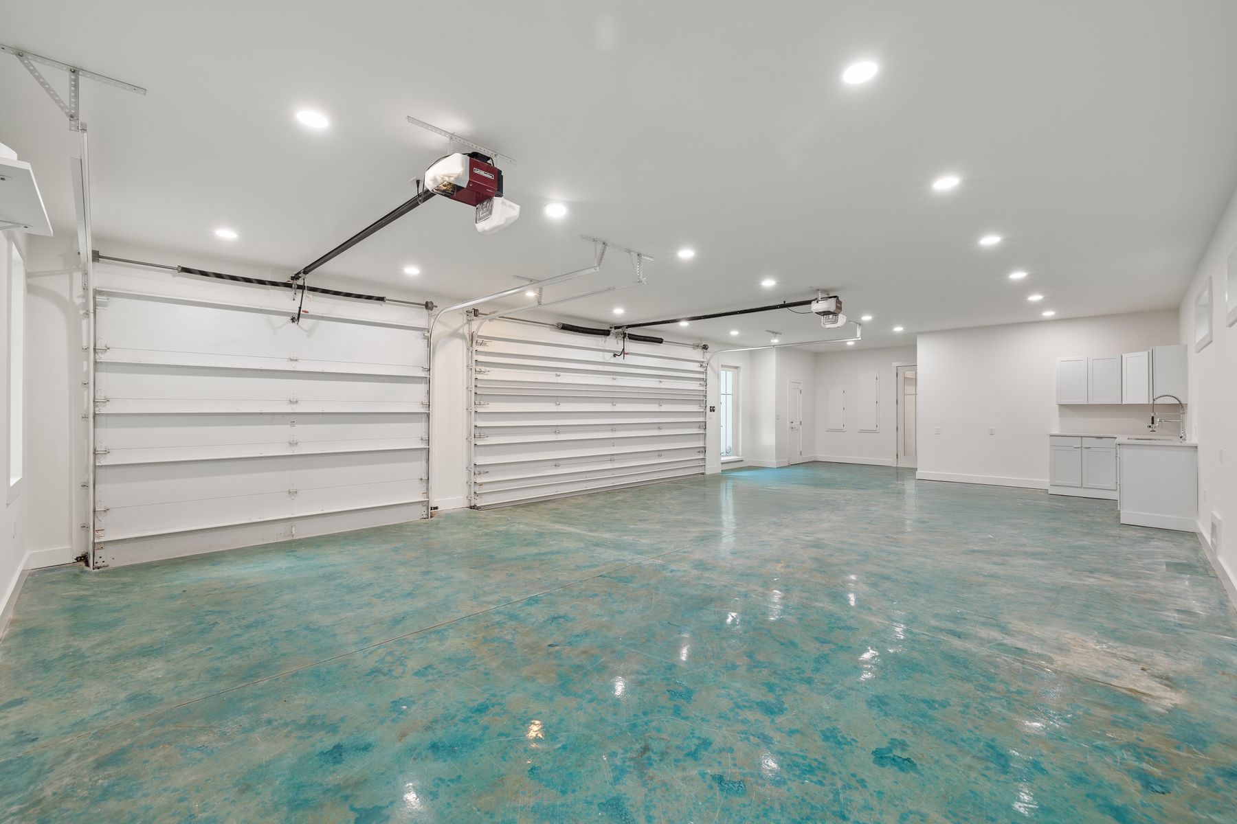 Private Bayfront Estate with Deep Water Dock and Sandy Beach - 物件實景