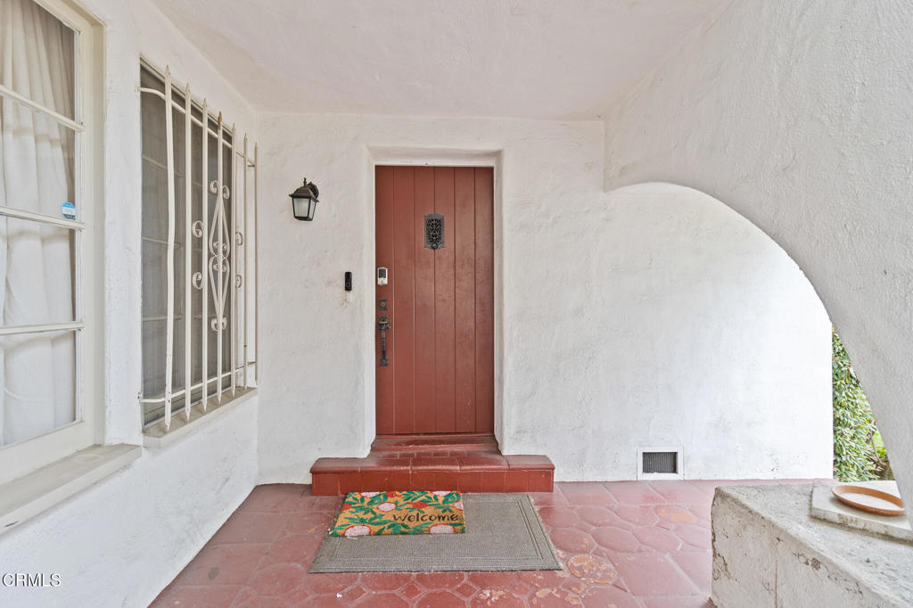 Los Angeles, California, 90035, United States, ,Residential,For Sale,1691195