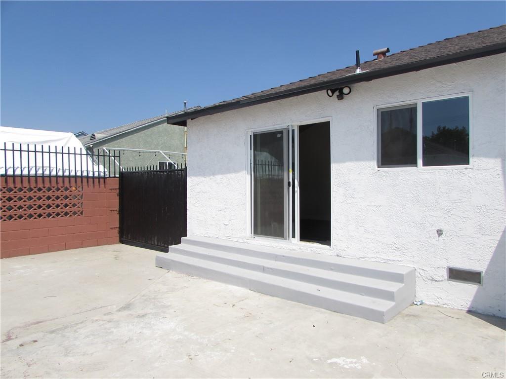 Compton, California, 90221, United States, 3 Bedrooms Bedrooms, ,1 BathroomBathrooms,Residential,For Sale,1904243