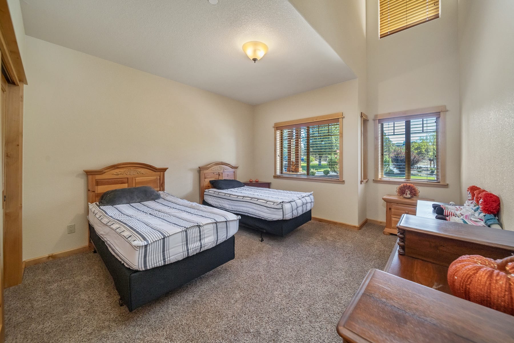  18853 SW Sisters Place Powell Butte, OR 97753 - 物件實景