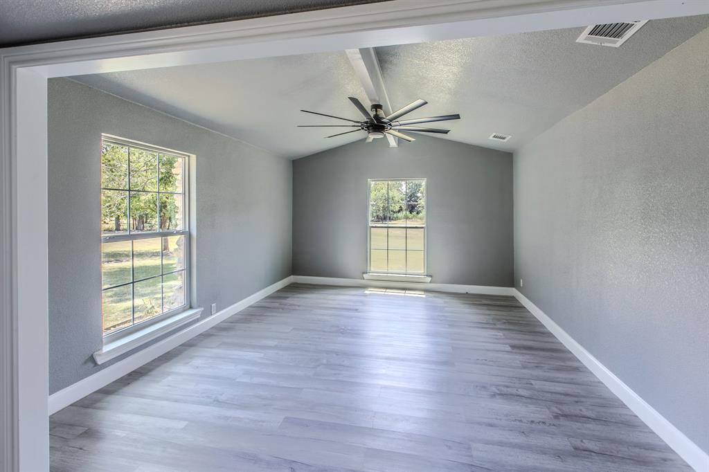 Woodway, Texas, 76712, United States, 4 Bedrooms Bedrooms, ,3 BathroomsBathrooms,Residential,For Sale,1981291