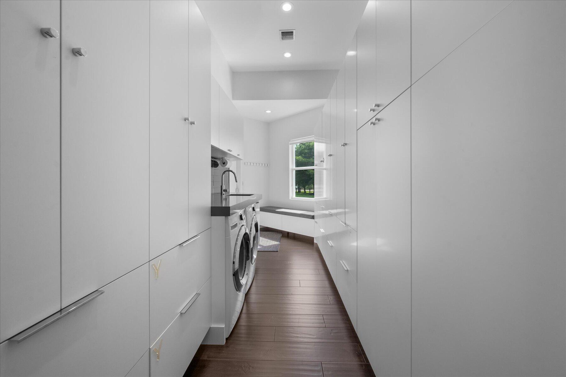  3580 Aiken Court - 物件實景