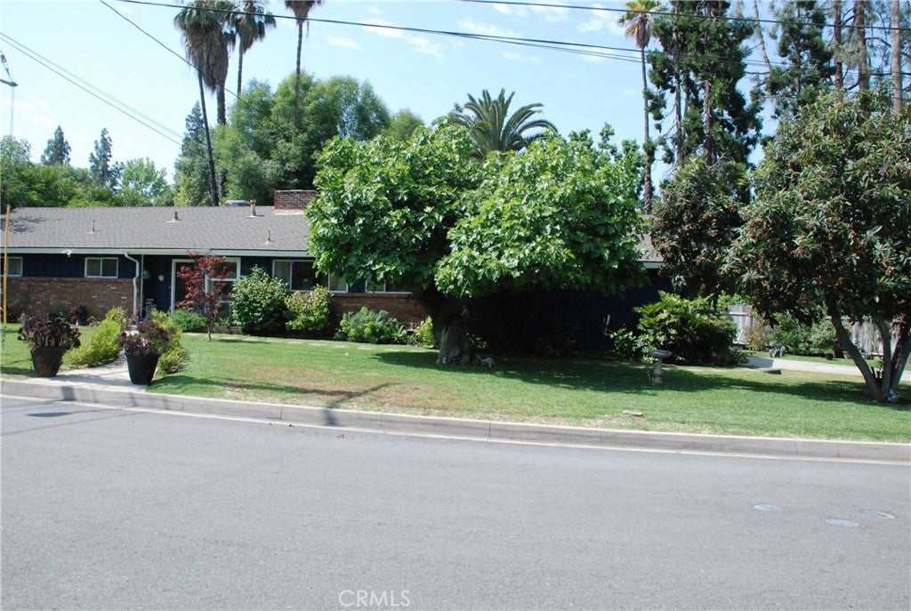 Redlands, California, 92373, United States, 3 Bedrooms Bedrooms, ,Residential,For Sale,1870678