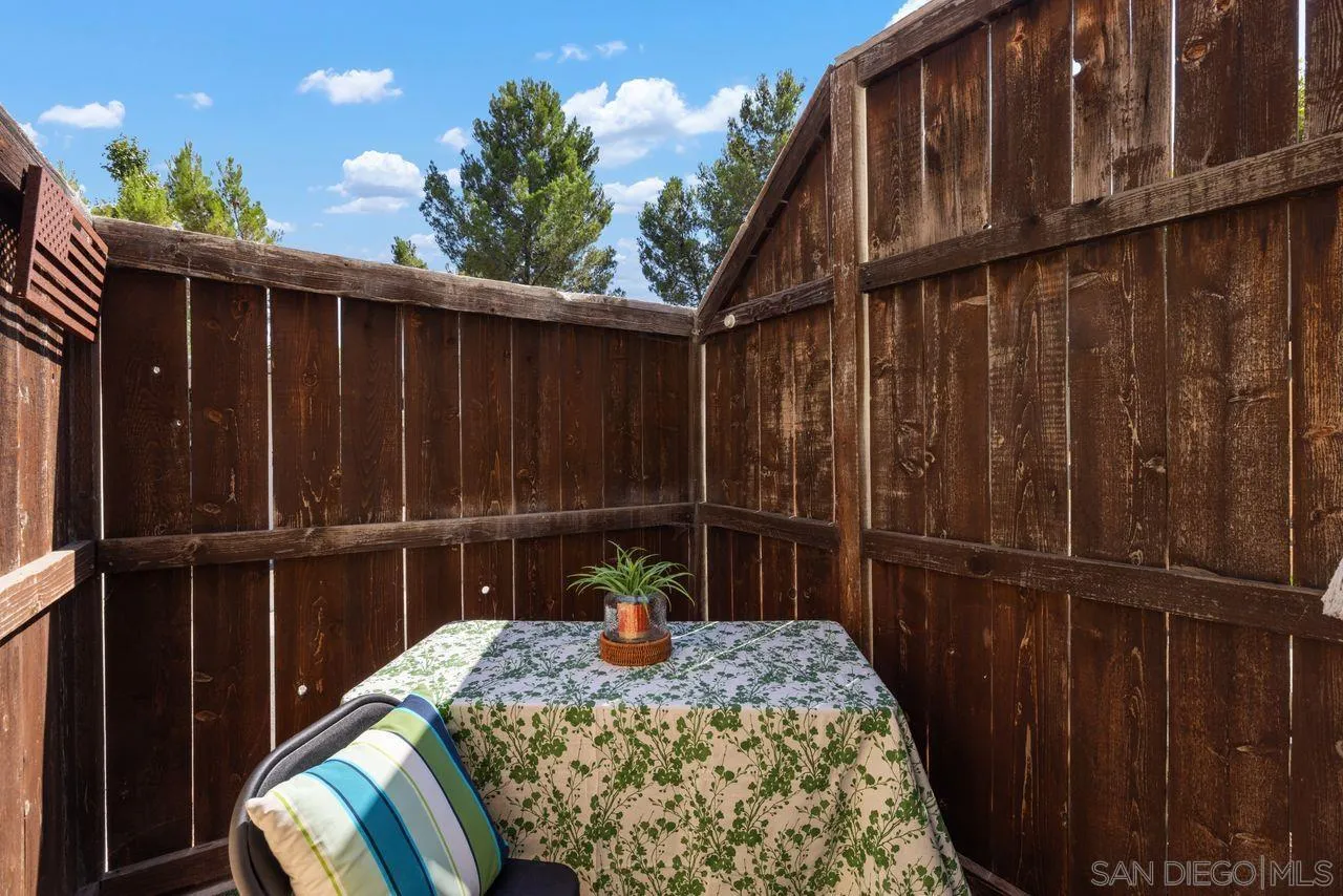 Poway, California, 92064, United States, 3 Bedrooms Bedrooms, ,2 BathroomsBathrooms,Residential,For Sale,1911410