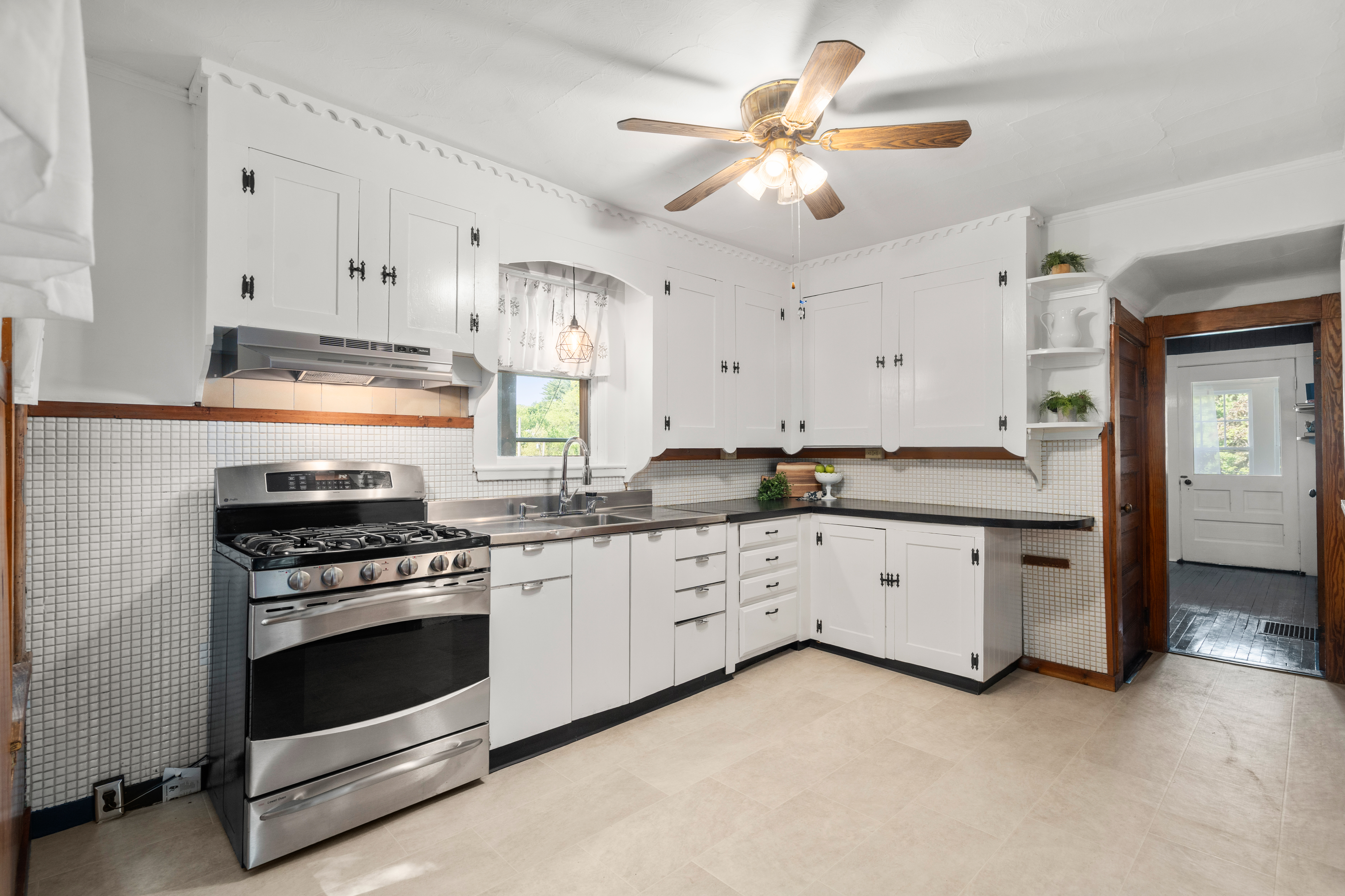  25 Park Street, Southborough, MA, 01772 - 物件實景