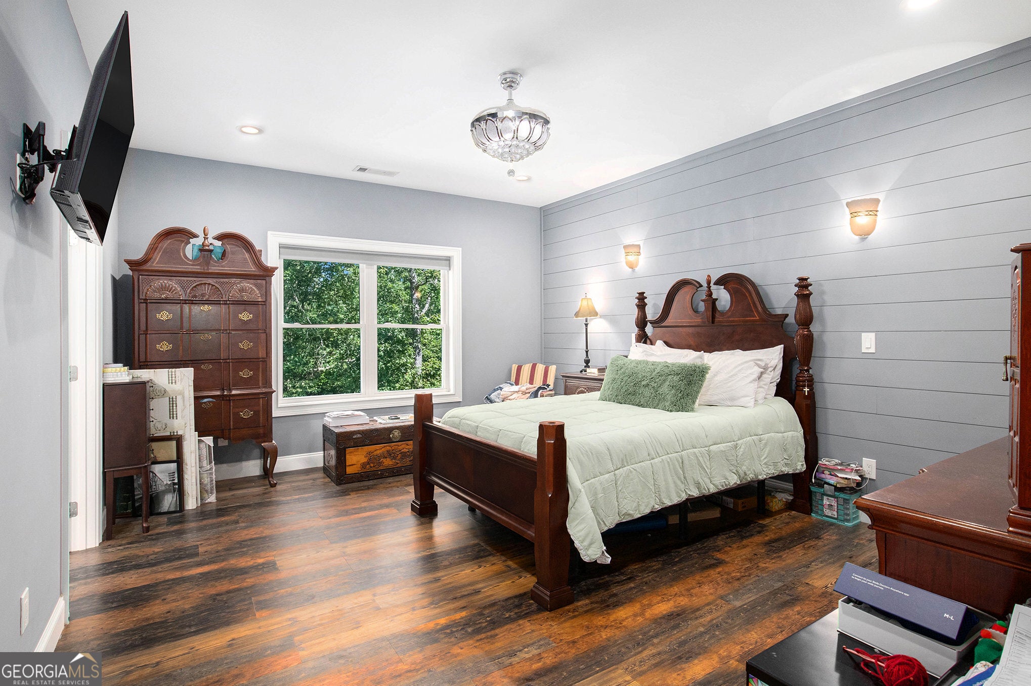 Blue Ridge, Georgia, 30513, United States, 4 Bedrooms Bedrooms, ,3 BathroomsBathrooms,Residential,For Sale,1919420