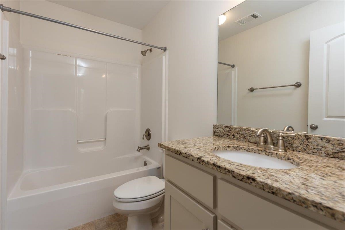 Collierville, Tennessee, 38017, United States, 4 Bedrooms Bedrooms, ,3 BathroomsBathrooms,Residential,For Sale,1907288