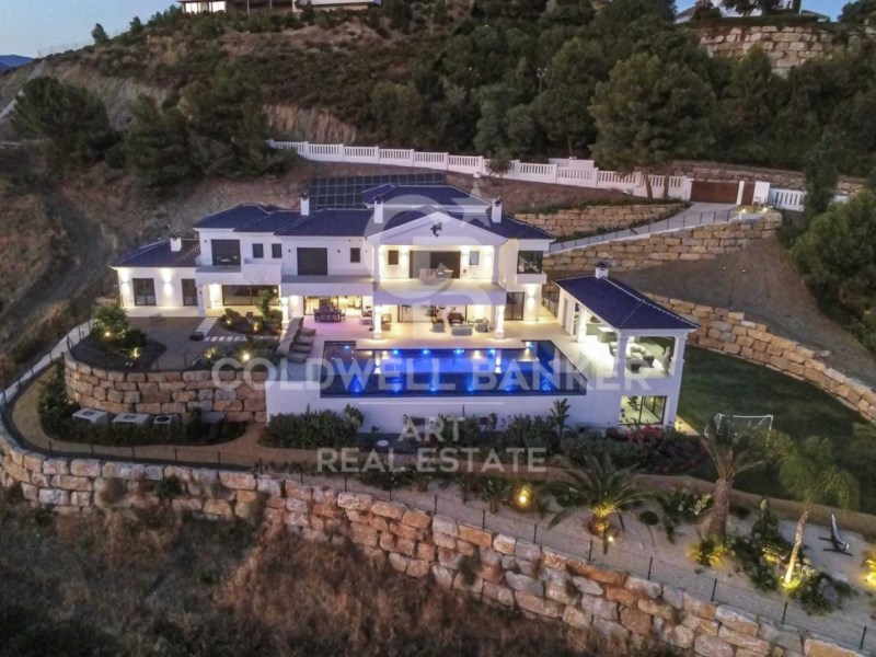 Benahavís, Andalusia, ES, 5 Bedrooms Bedrooms, ,5 BathroomsBathrooms,Residential,For Sale,1848629