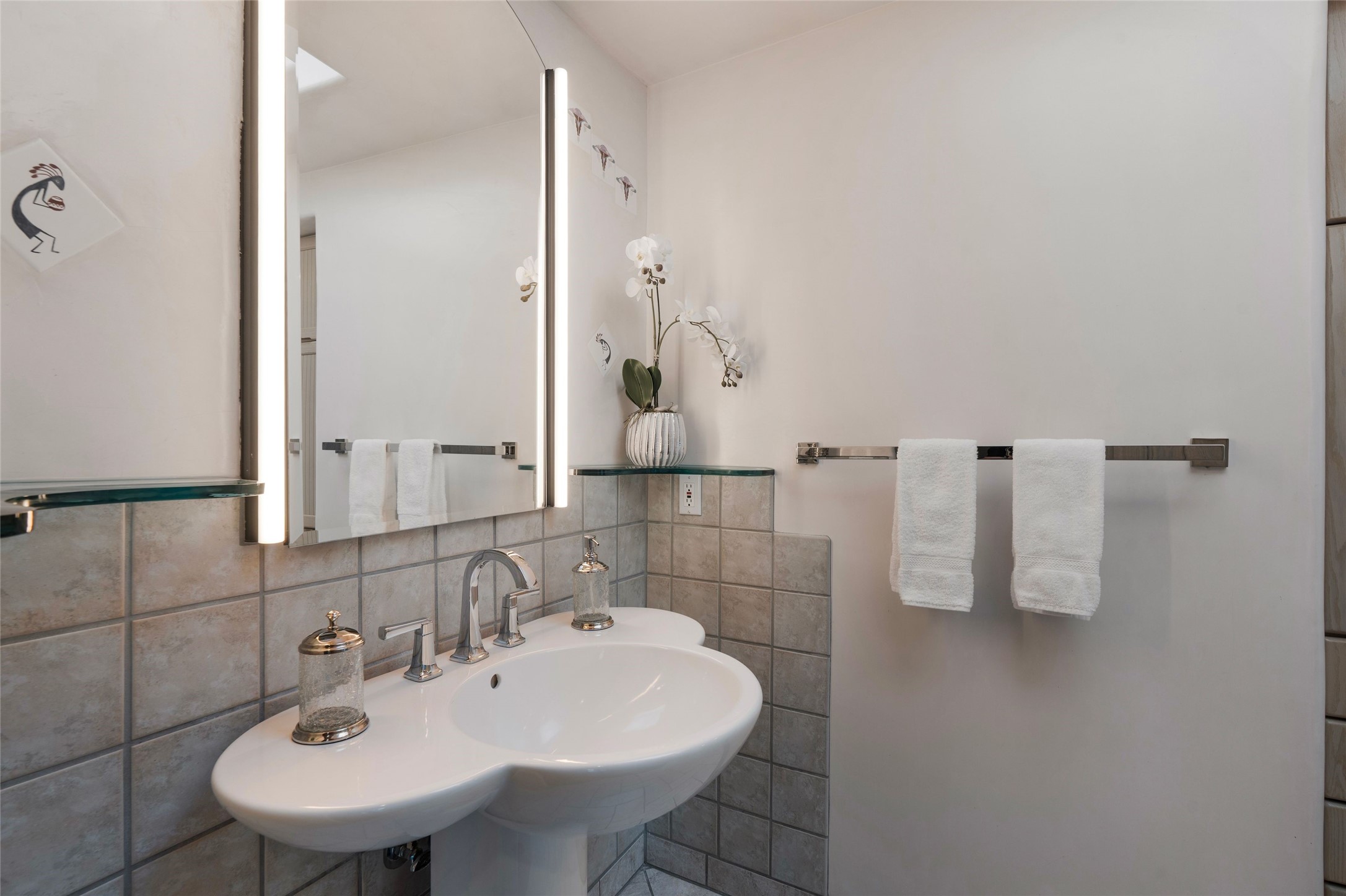  1396 Hyde Park - 物件實景