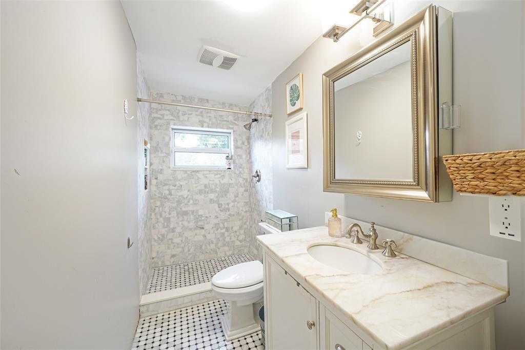 Miami, Florida, 33168, United States, 3 Bedrooms Bedrooms, ,2 BathroomsBathrooms,Residential,For Sale,1998718