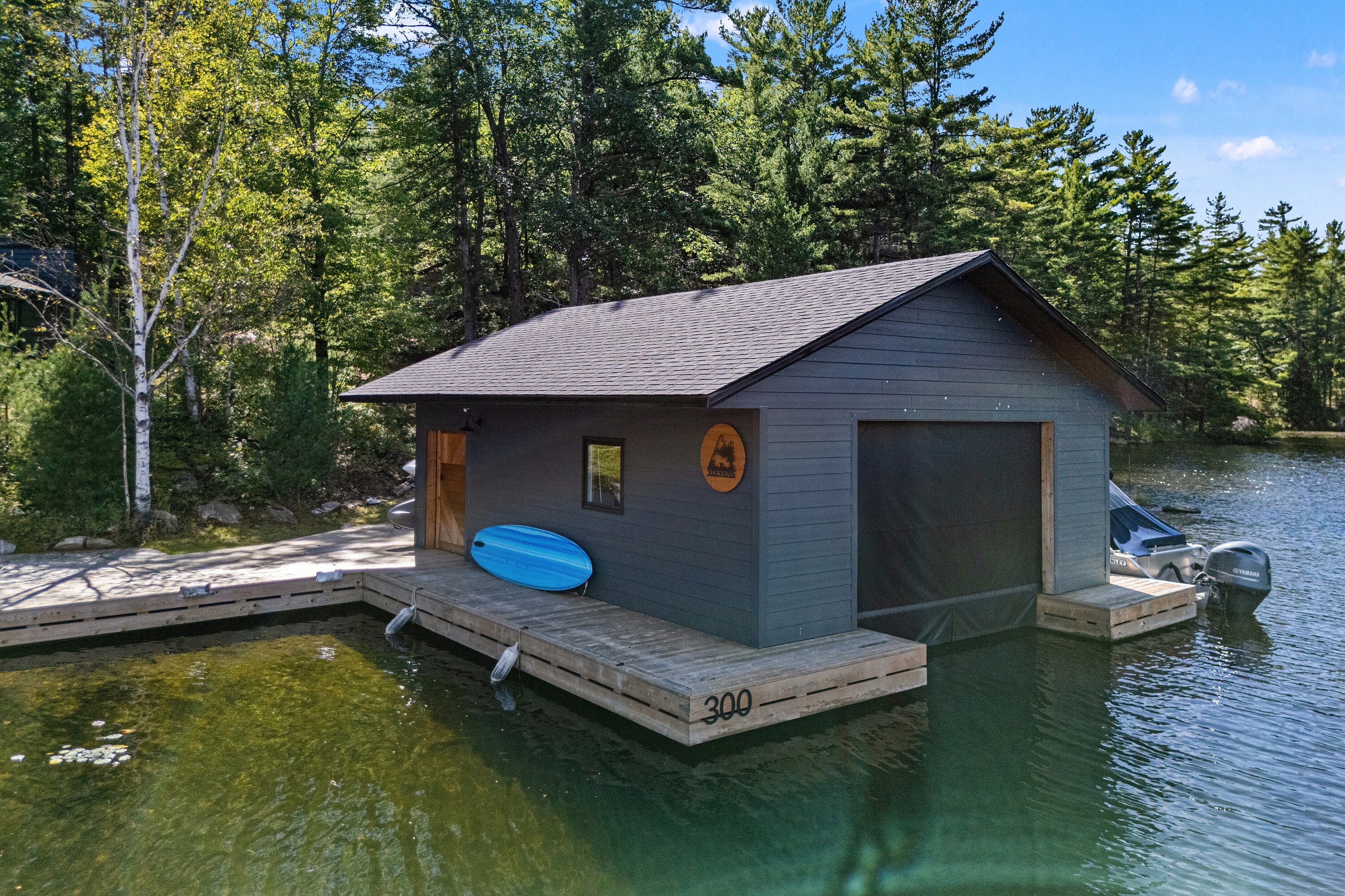  Go Home Lake Family Cottage - 物件實景