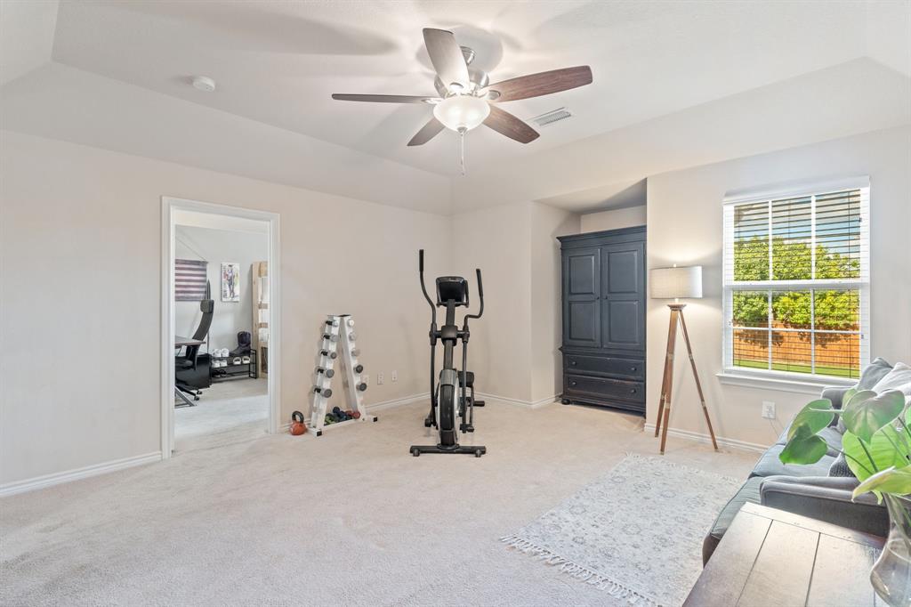 Celina, Texas, 75009, United States, 6 Bedrooms Bedrooms, ,4 BathroomsBathrooms,Residential,For Sale,1962402