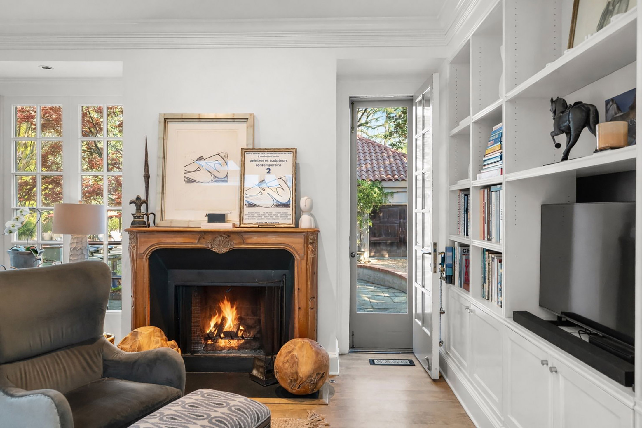  Timeless Ardmore Park Home Blends Classic Charm with Custom Renovations - 物件實景