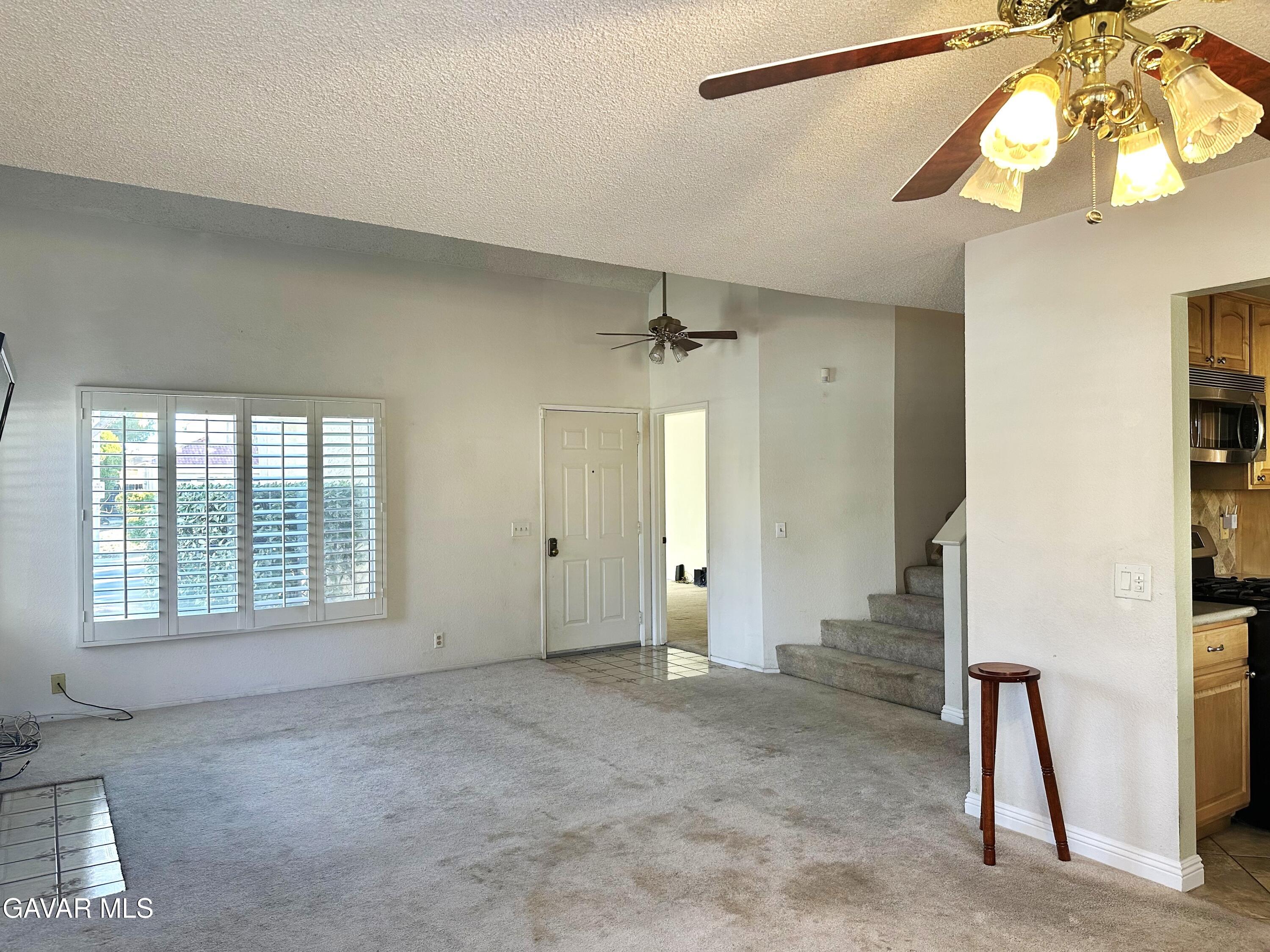 Palmdale, California, 93551, United States, 3 Bedrooms Bedrooms, ,3 BathroomsBathrooms,Residential,For Sale,1973672