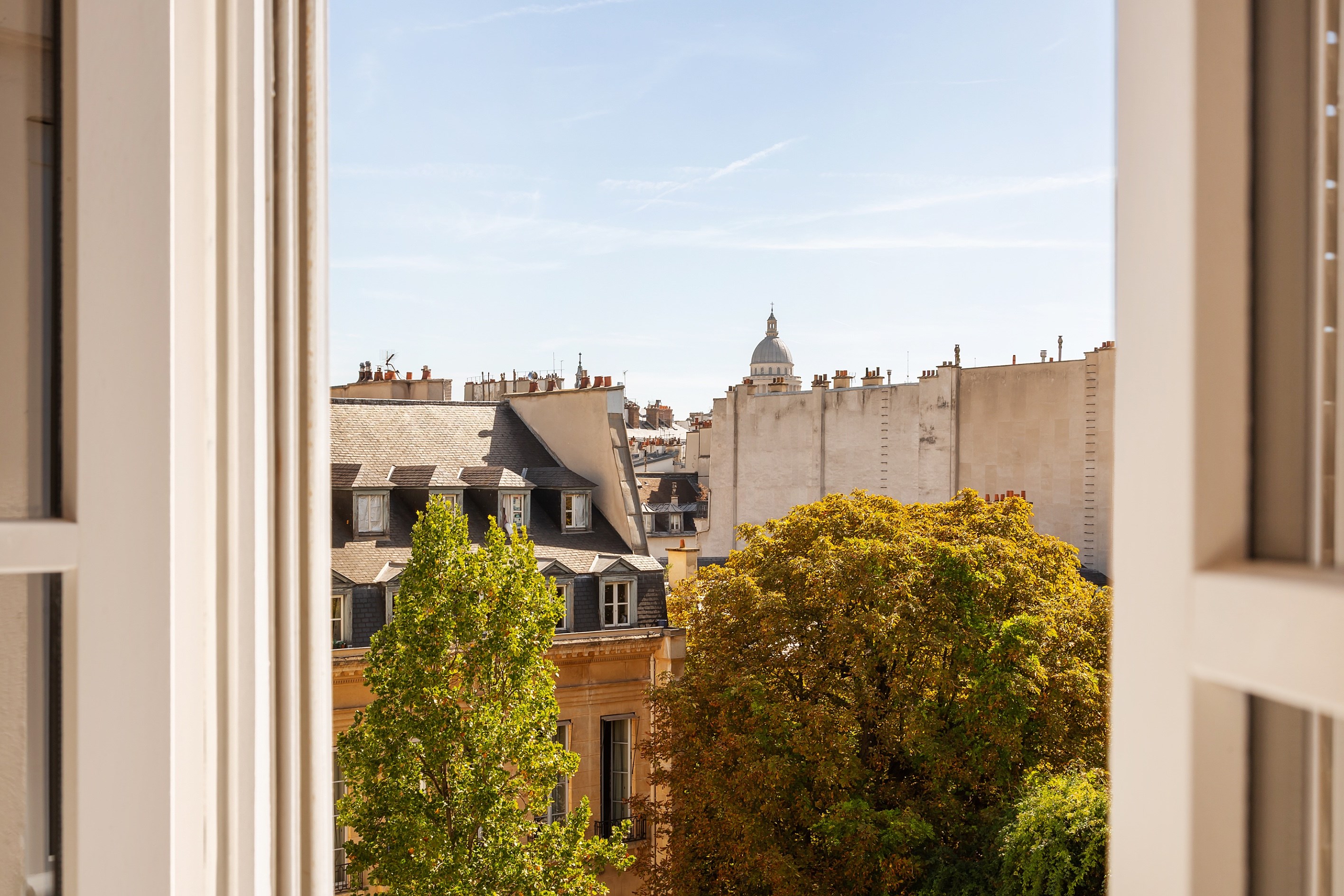  Located in the heart of the 6th arrondissement, on the highly sought-after Rue … - 物件實景