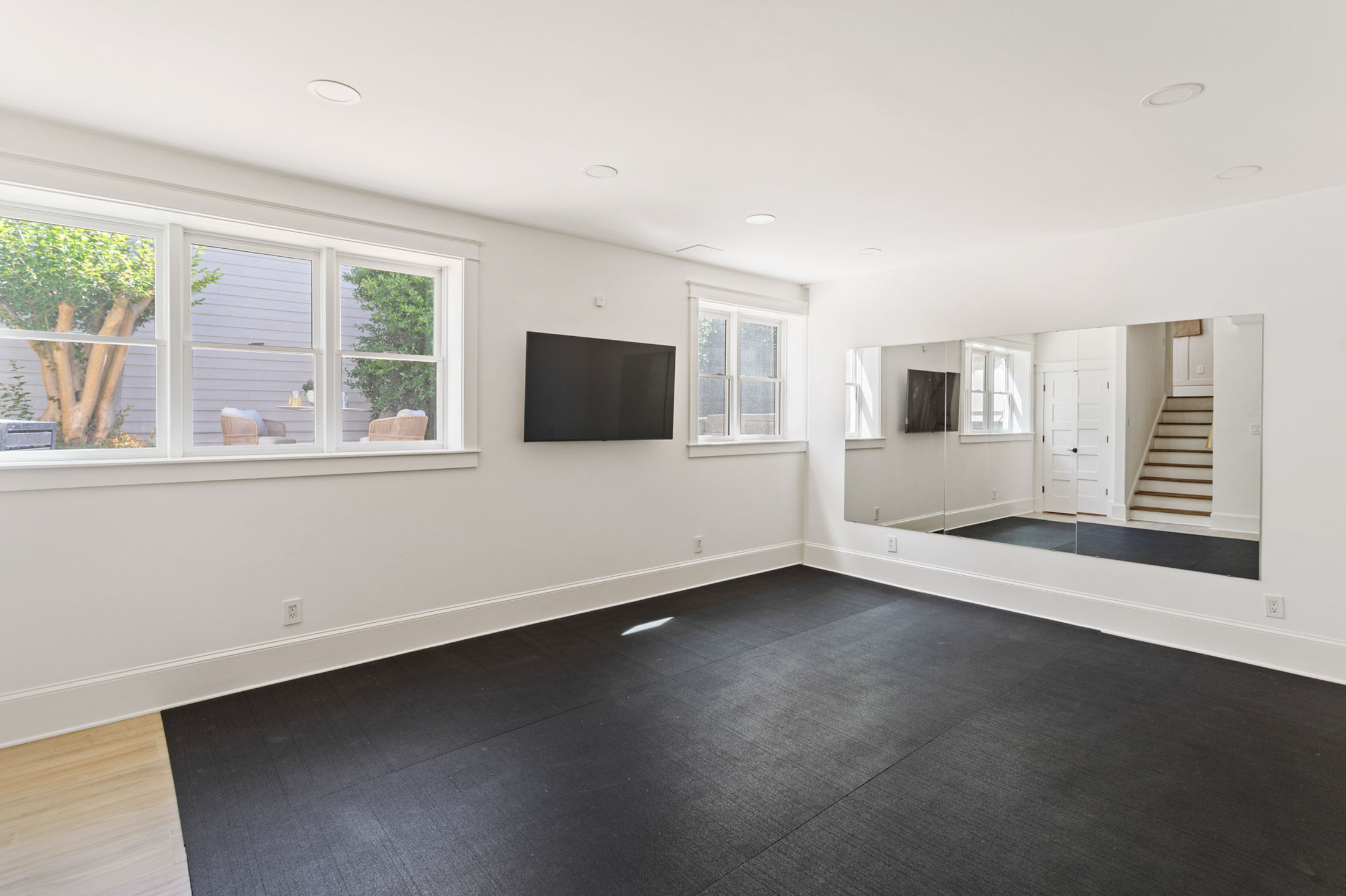  Beautifully Renovated Residence in Brookhaven Fields - 物件實景