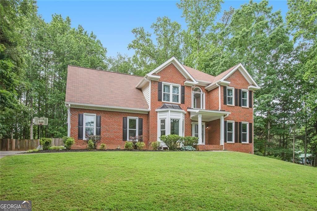 Buford, Georgia, 30518, United States, 5 Bedrooms Bedrooms, ,4 BathroomsBathrooms,Residential,For Sale,1959901