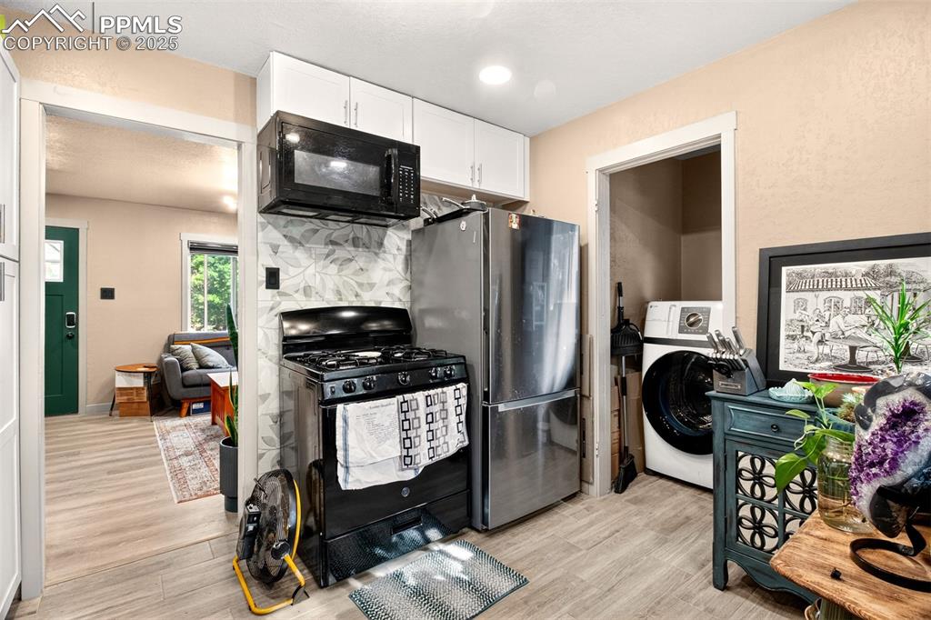 Colorado Springs, Colorado, 80904, United States, ,Residential,For Sale,1972631