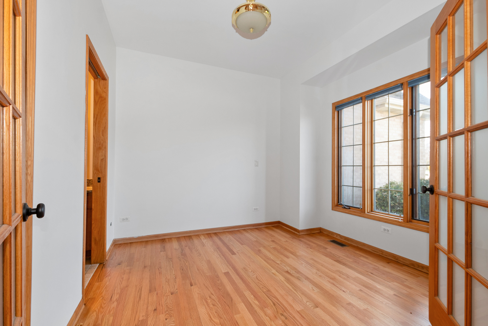 Palos Hills, Illinois, 60465, United States, 5 Bedrooms Bedrooms, ,5 BathroomsBathrooms,Residential,For Sale,1943646