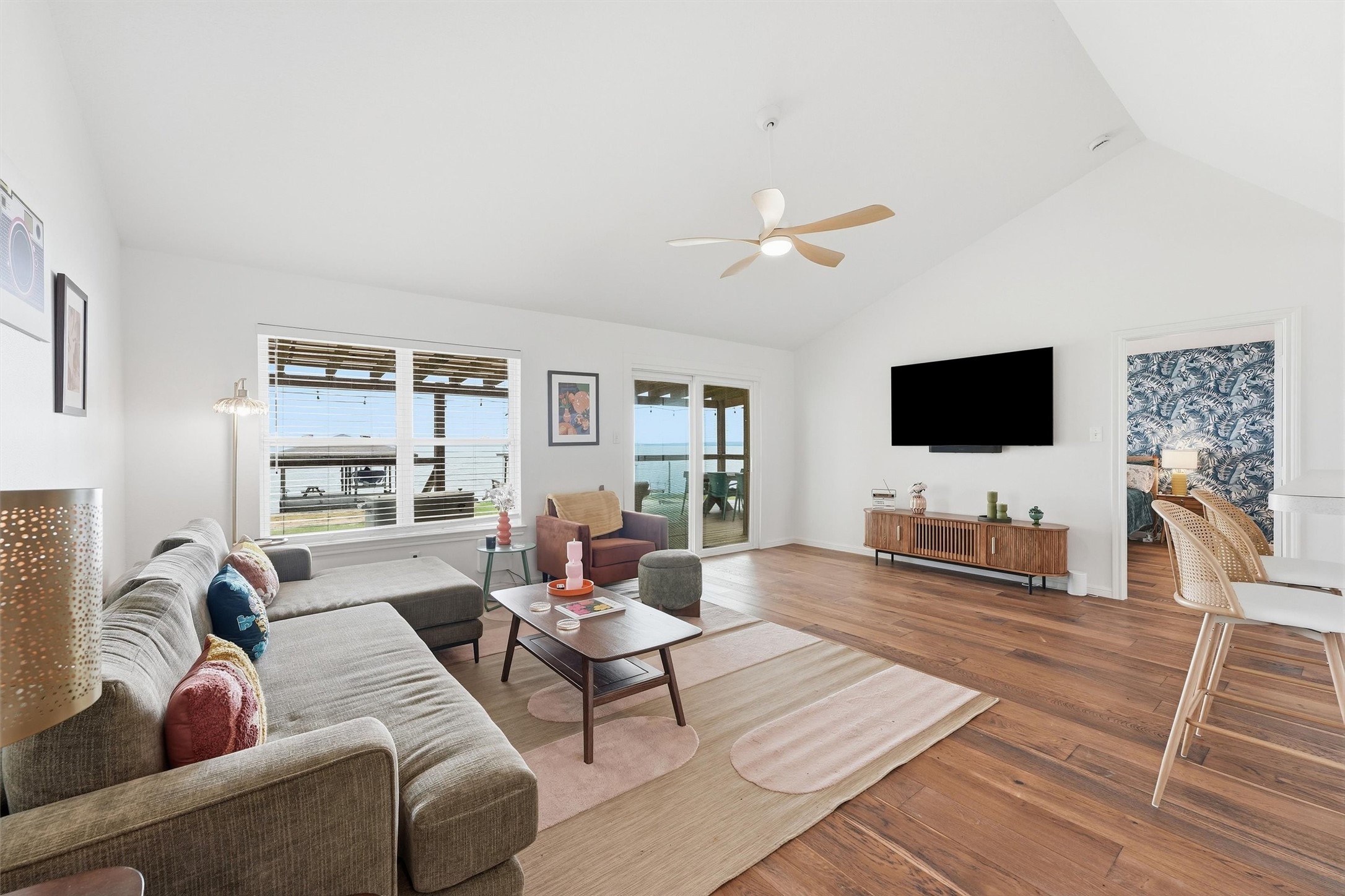  281 Fishermans Bend Drive - 物件實景