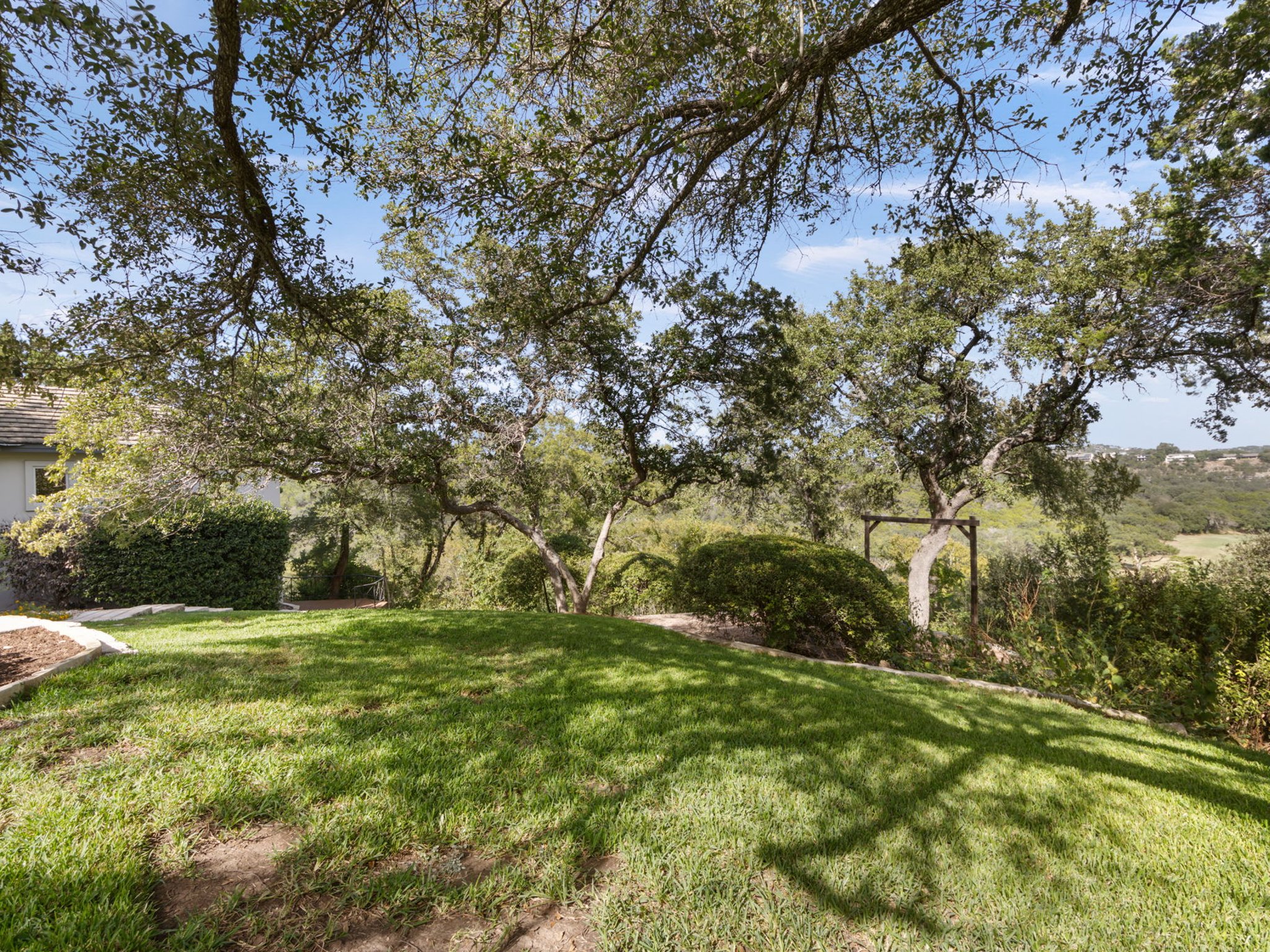  Private 2+ Acre Barton Creek Estate with Hill Country Views, Pool & Guest House - 物件實景