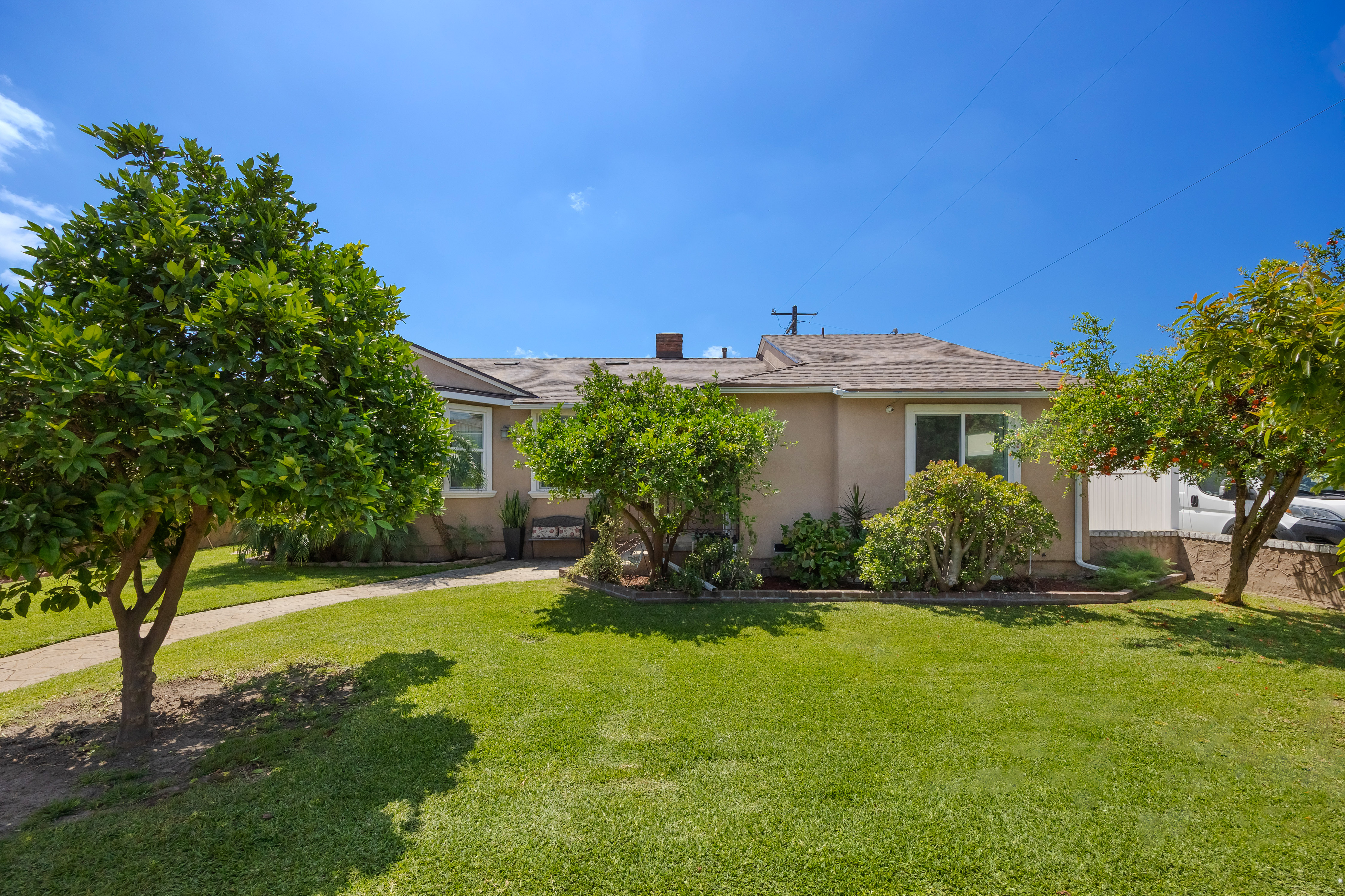  9388 Bigby Street, Downey, CA 90241 - 物件實景