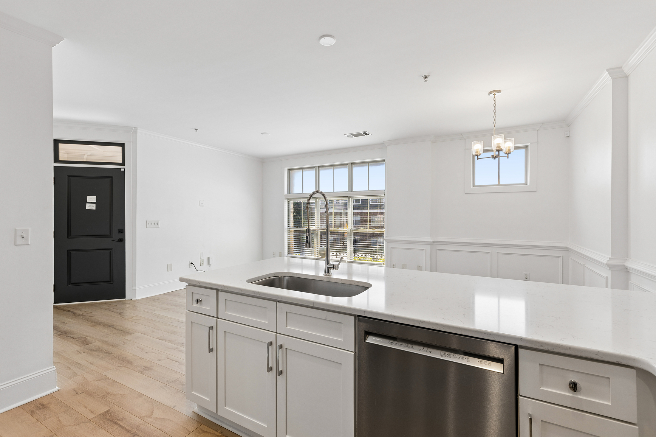  Exceptional Corner Residence in the Vibrant Heart of Midtown - 物件實景