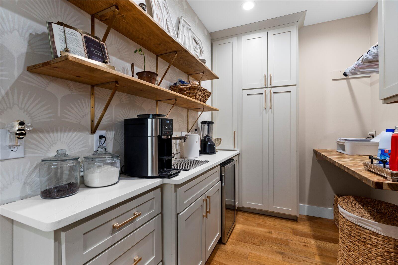 Jasper, Tennessee, 37347, United States, 3 Bedrooms Bedrooms, ,2 BathroomsBathrooms,Residential,For Sale,1976717