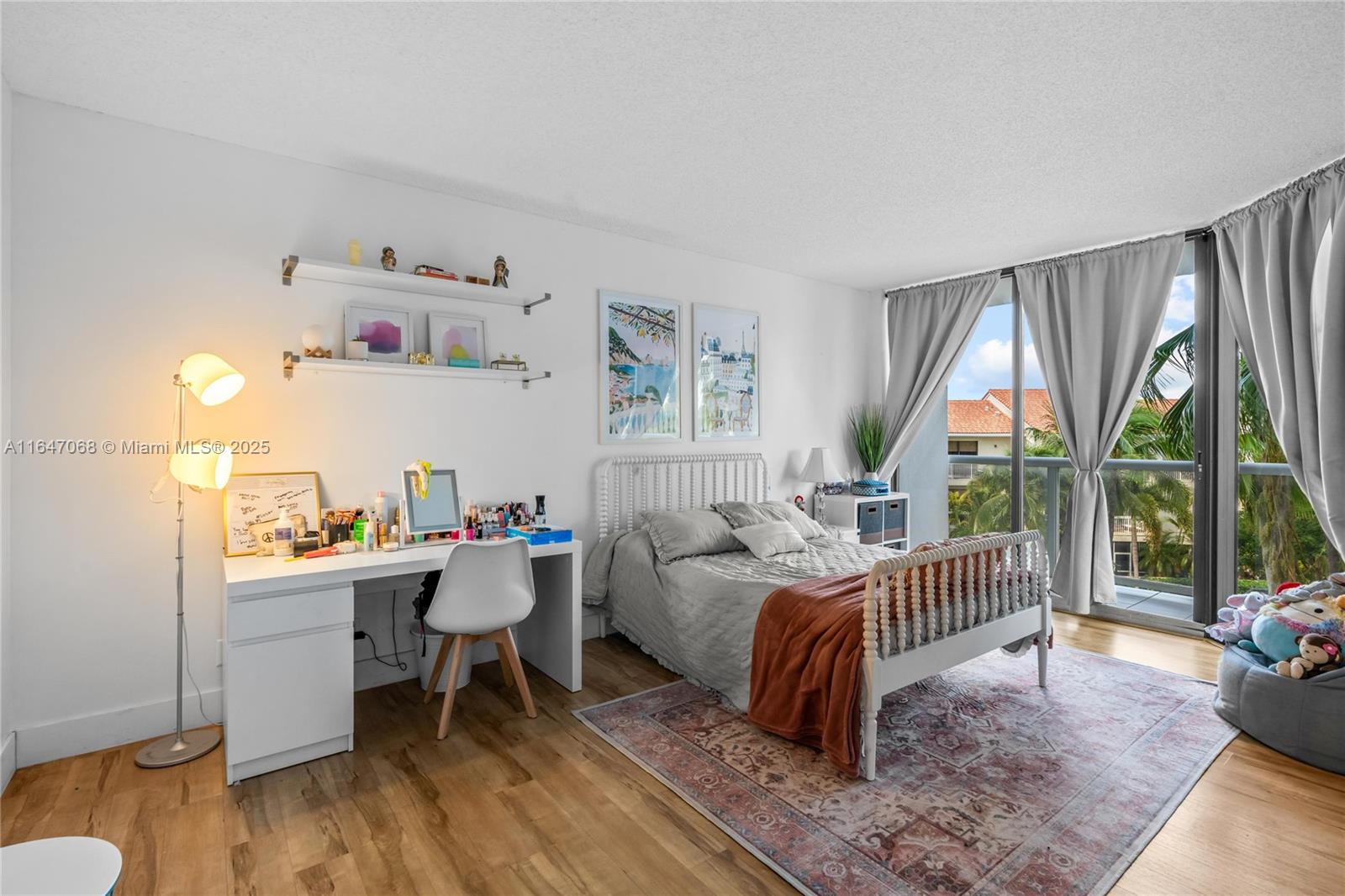 3598 Yacht Club Dr Unit 302, Aventura, Florida, 33180, United States, 3 Bedrooms Bedrooms, ,2 BathroomsBathrooms,Residential,For Sale,3598 Yacht Club Dr Unit 302,1622452