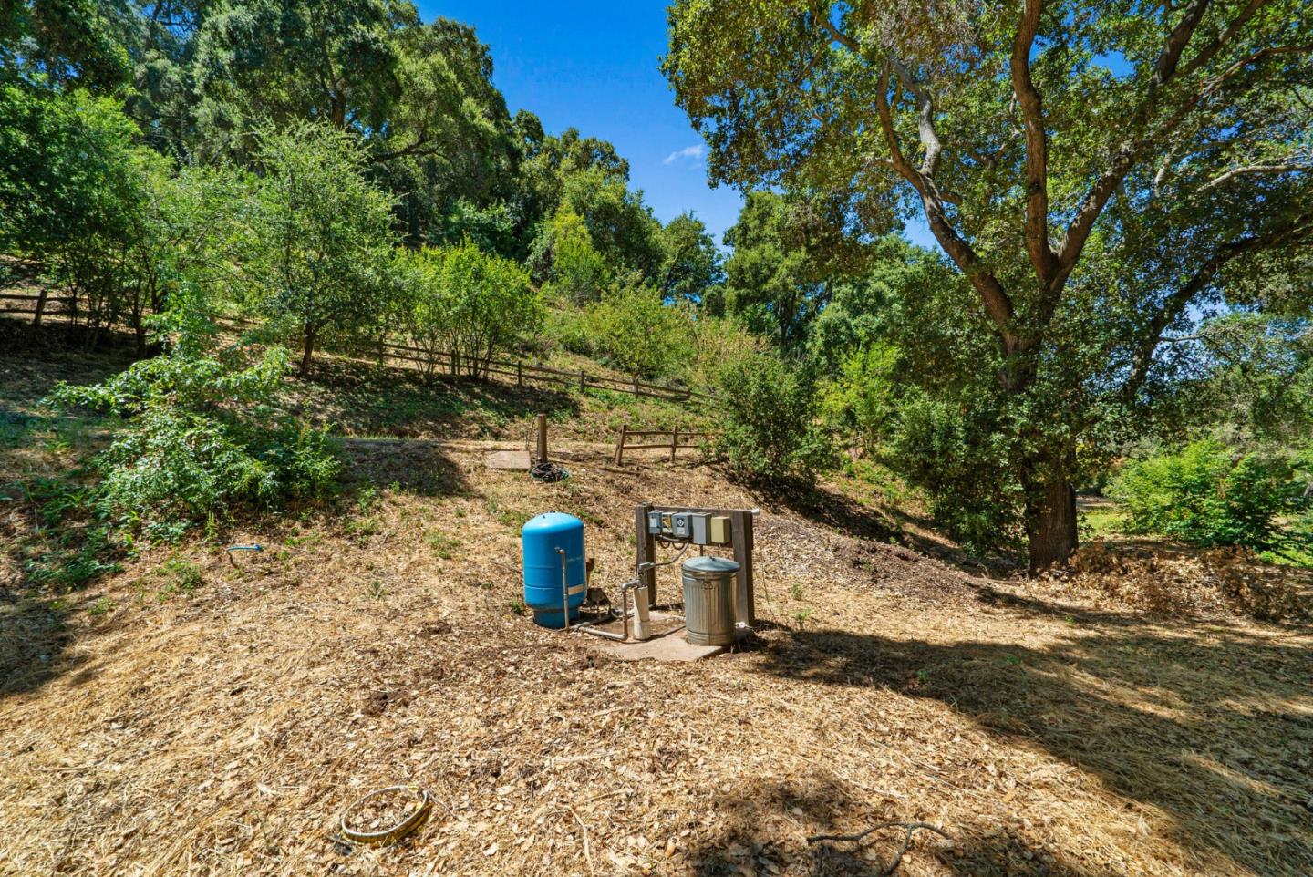 Los Gatos, California, 95032, United States, ,Land,For Sale,1918343