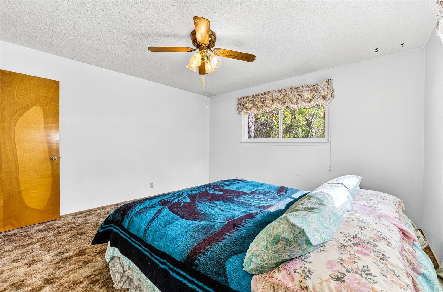 Colfax, California, 95713, United States, 3 Bedrooms Bedrooms, ,2 BathroomsBathrooms,Residential,For Sale,1987014