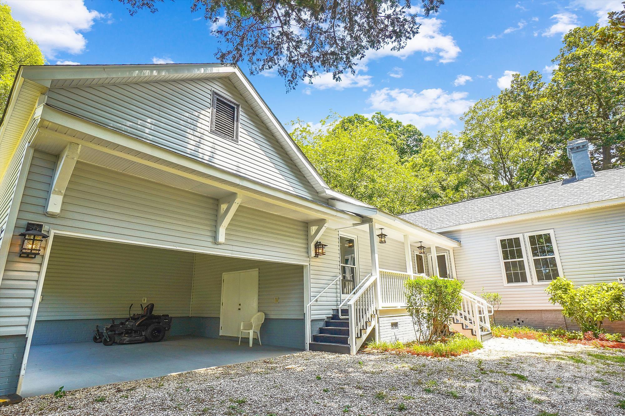Fort Mill, South Carolina, 29715, United States, 4 Bedrooms Bedrooms, ,4 BathroomsBathrooms,Residential,For Sale,1898922