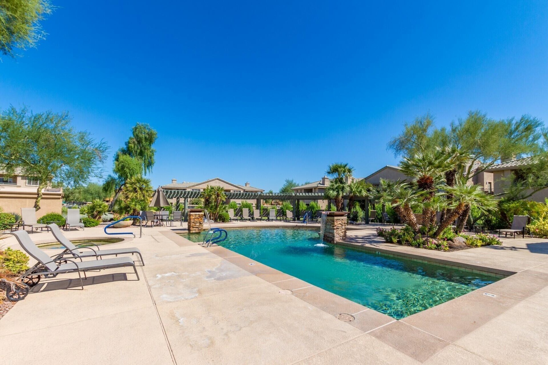  16013 S Desert Foothills Parkway  Phoenix, AZ - 物件實景