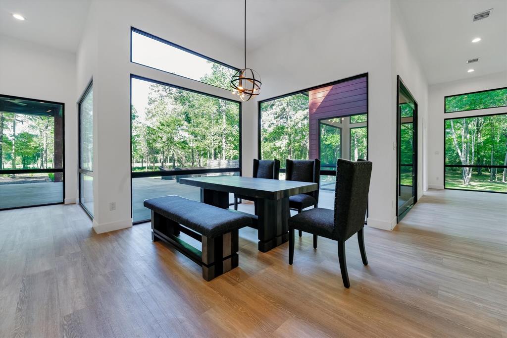 Conroe, Texas, 77303, United States, 3 Bedrooms Bedrooms, ,4 BathroomsBathrooms,Residential,For Sale,1976413