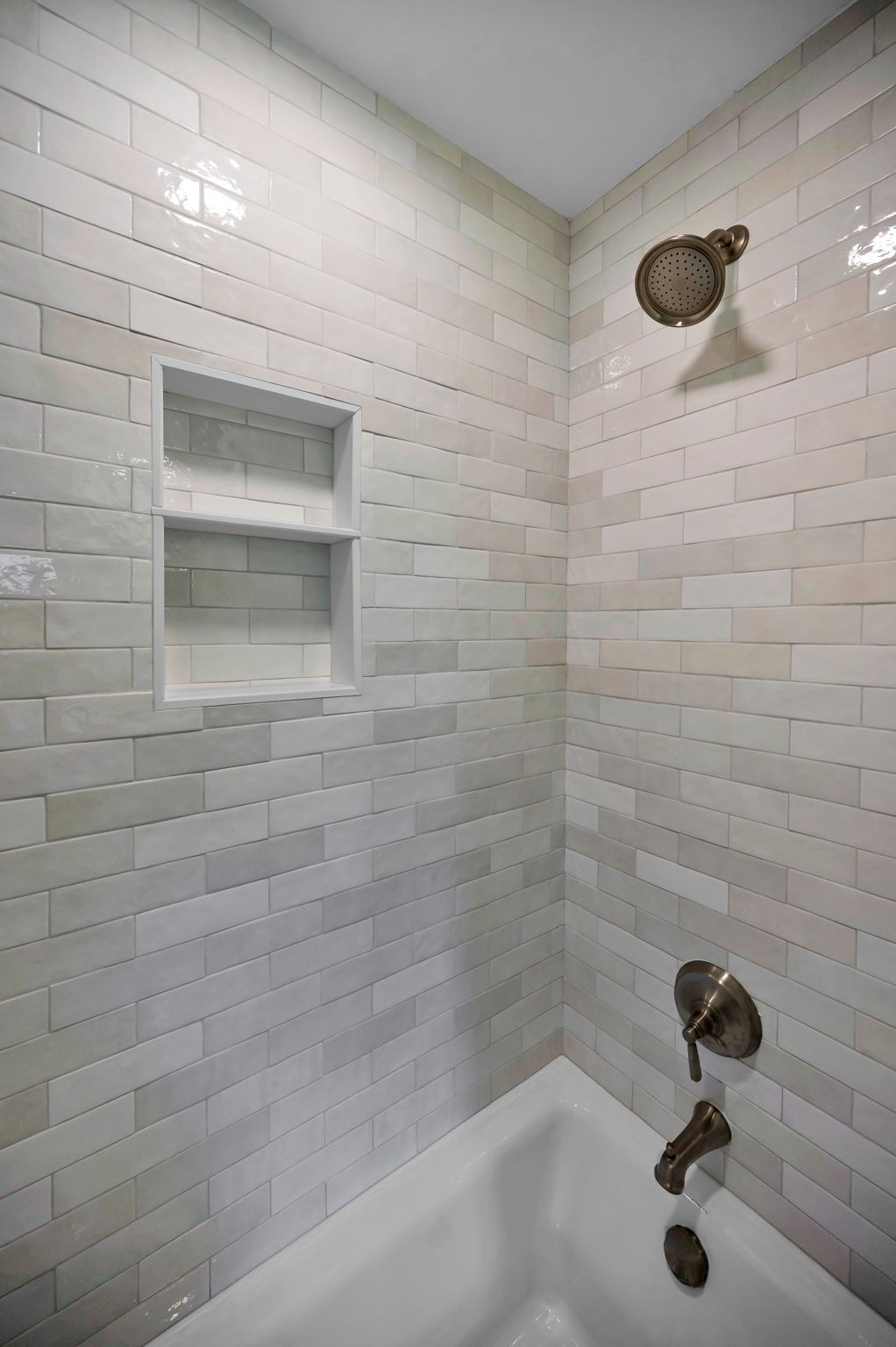 St Petersburg, Florida, 33703, United States, 4 Bedrooms Bedrooms, ,3 BathroomsBathrooms,Residential,For Sale,1978536