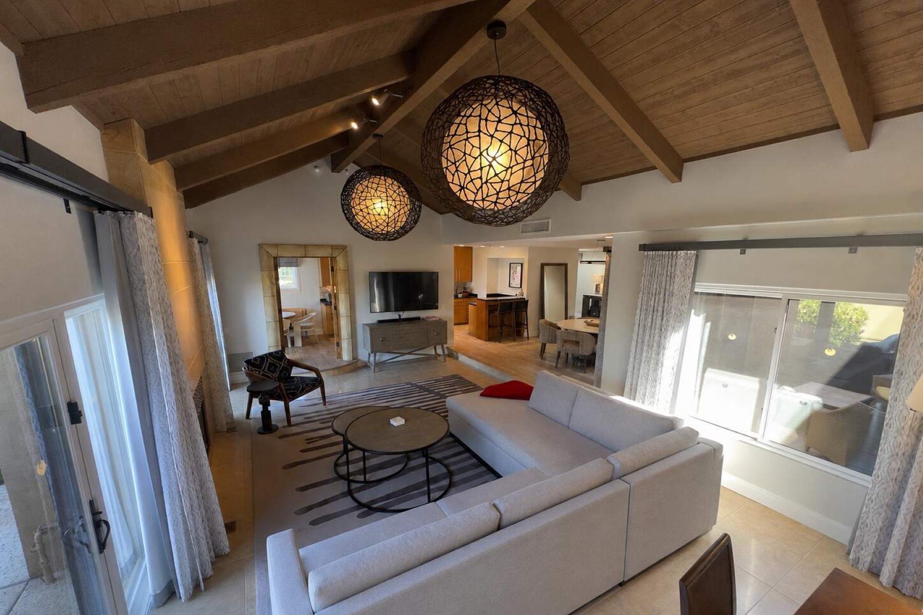  6000 E Camelback Road  Scottsdale, AZ - 物件實景