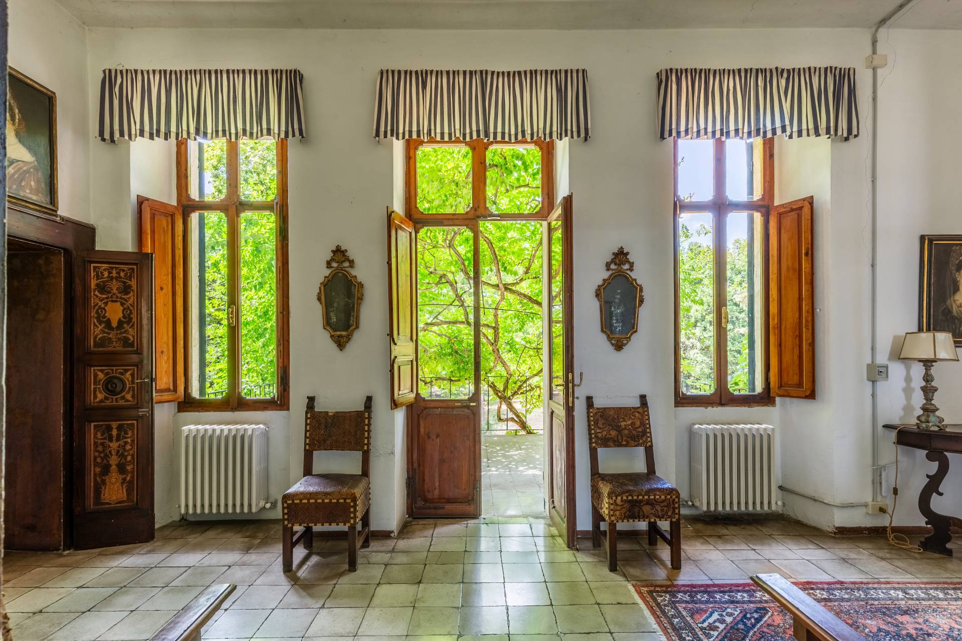 Perugia, Perugia, 06100, IT, 18 Bedrooms Bedrooms, ,5 BathroomsBathrooms,Residential,For Sale,1907420