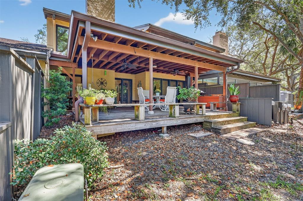 Largo, Florida, 33774, United States, 3 Bedrooms Bedrooms, ,3 BathroomsBathrooms,Residential,For Sale,1965170