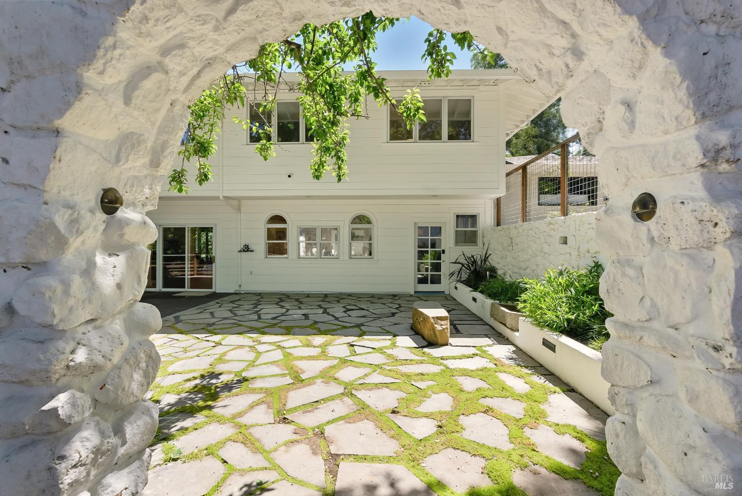 Woodacre, California, 94973, United States, 5 Bedrooms Bedrooms, ,3 BathroomsBathrooms,Residential,For Sale,1838078