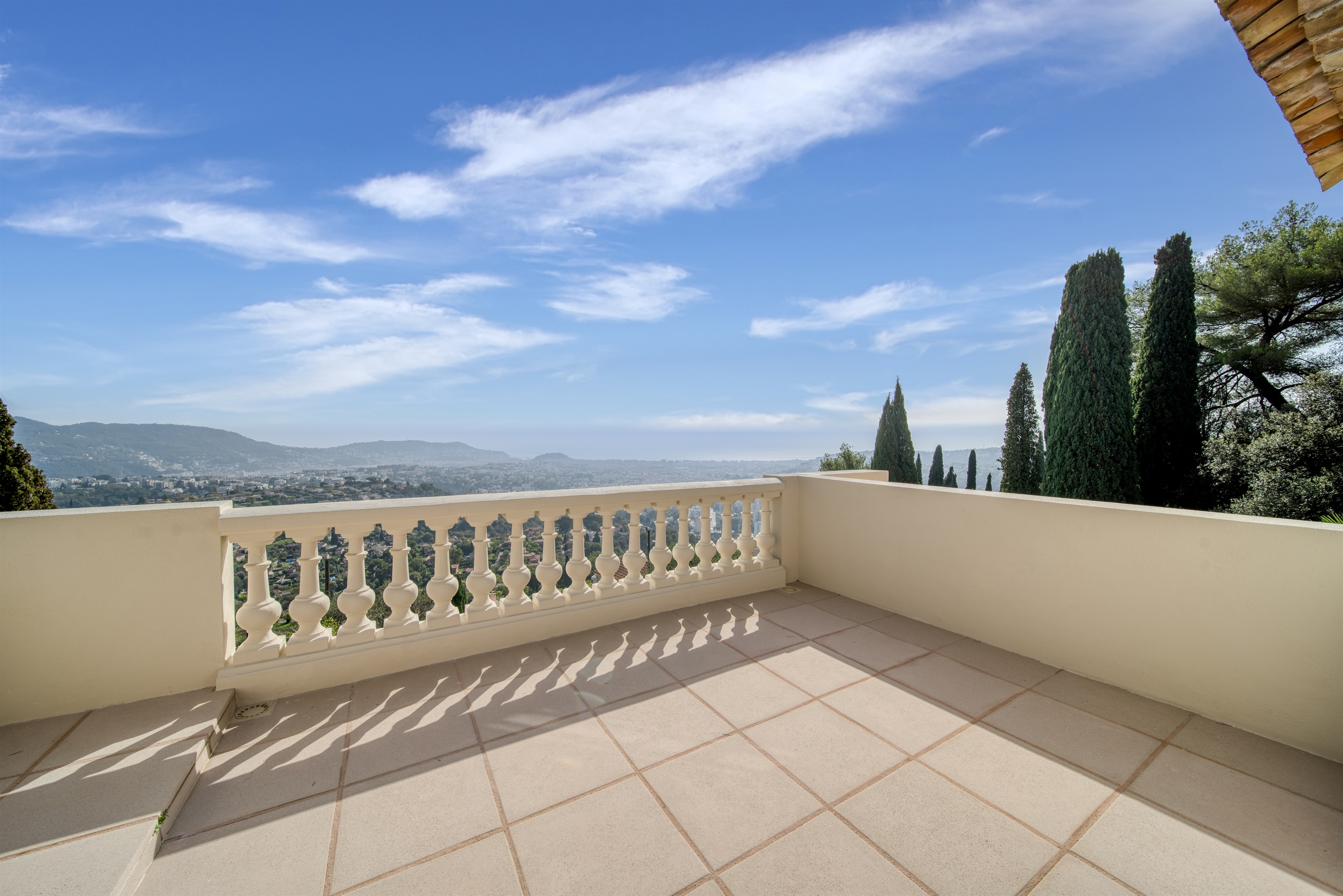  Neo-provençal villa with sea view in Nice Gairaut - 物件實景