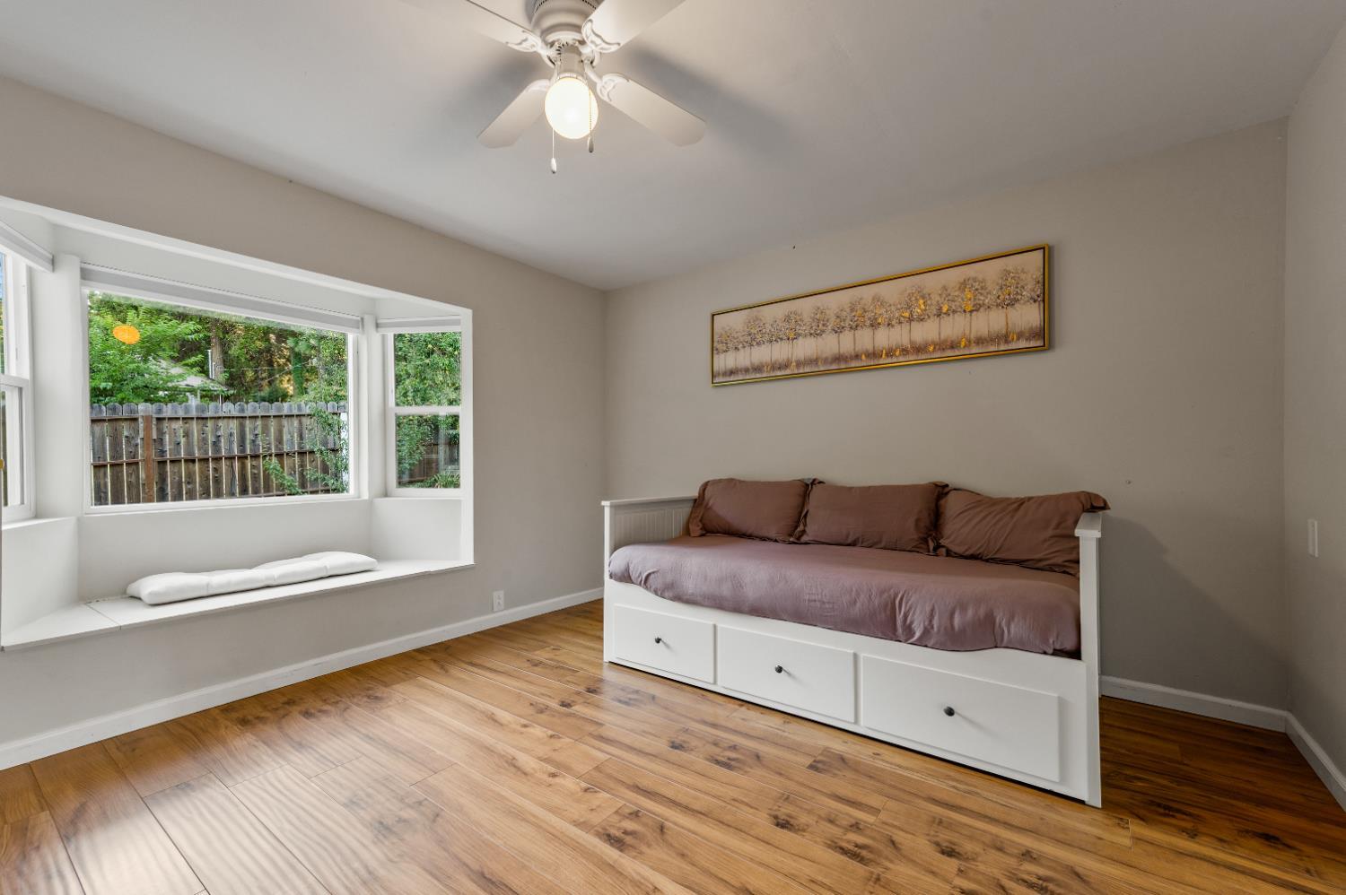 Grass Valley, California, 95945, United States, 4 Bedrooms Bedrooms, ,4 BathroomsBathrooms,Residential,For Sale,1897188