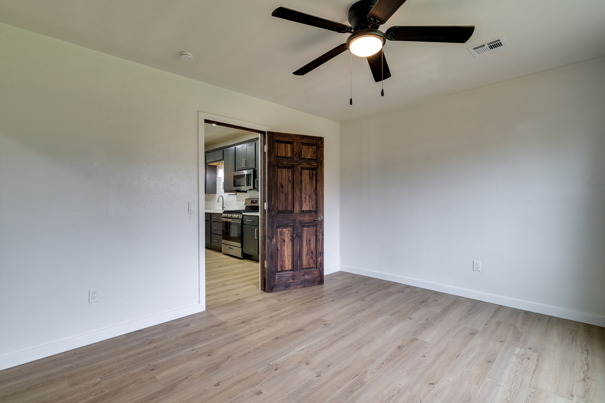  316 E Jackson Street, Crescent, OK 73028 - 物件實景