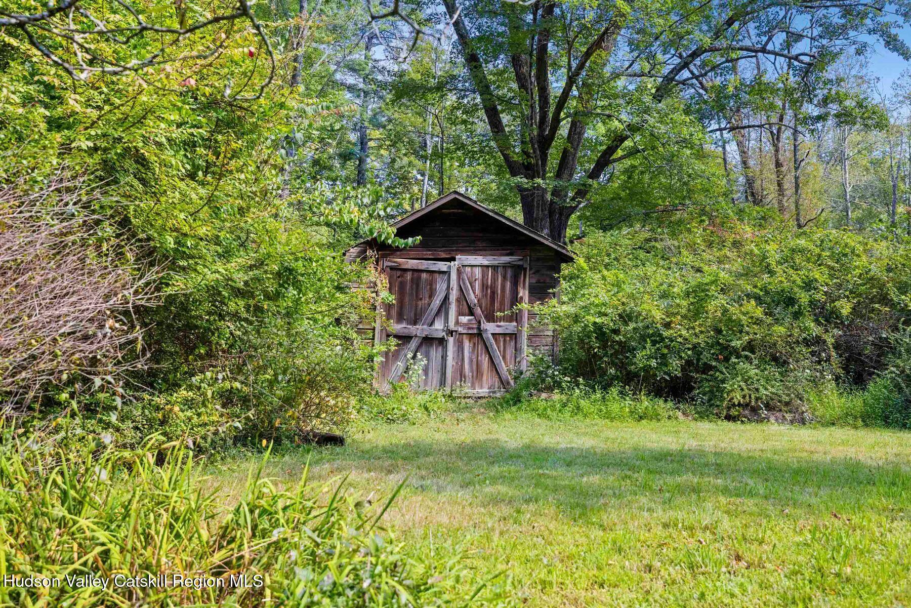 Woodstock, New York, 12409, United States, 2 Bedrooms Bedrooms, ,2 BathroomsBathrooms,Residential,For Sale,1949648