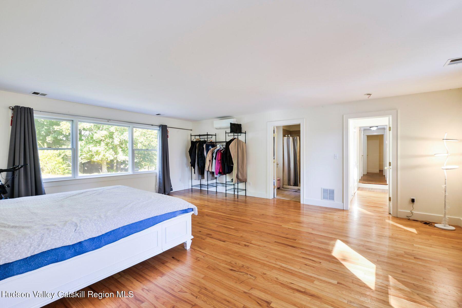 Rhinebeck, New York, 12572, United States, 3 Bedrooms Bedrooms, ,3 BathroomsBathrooms,Residential,For Sale,1776952