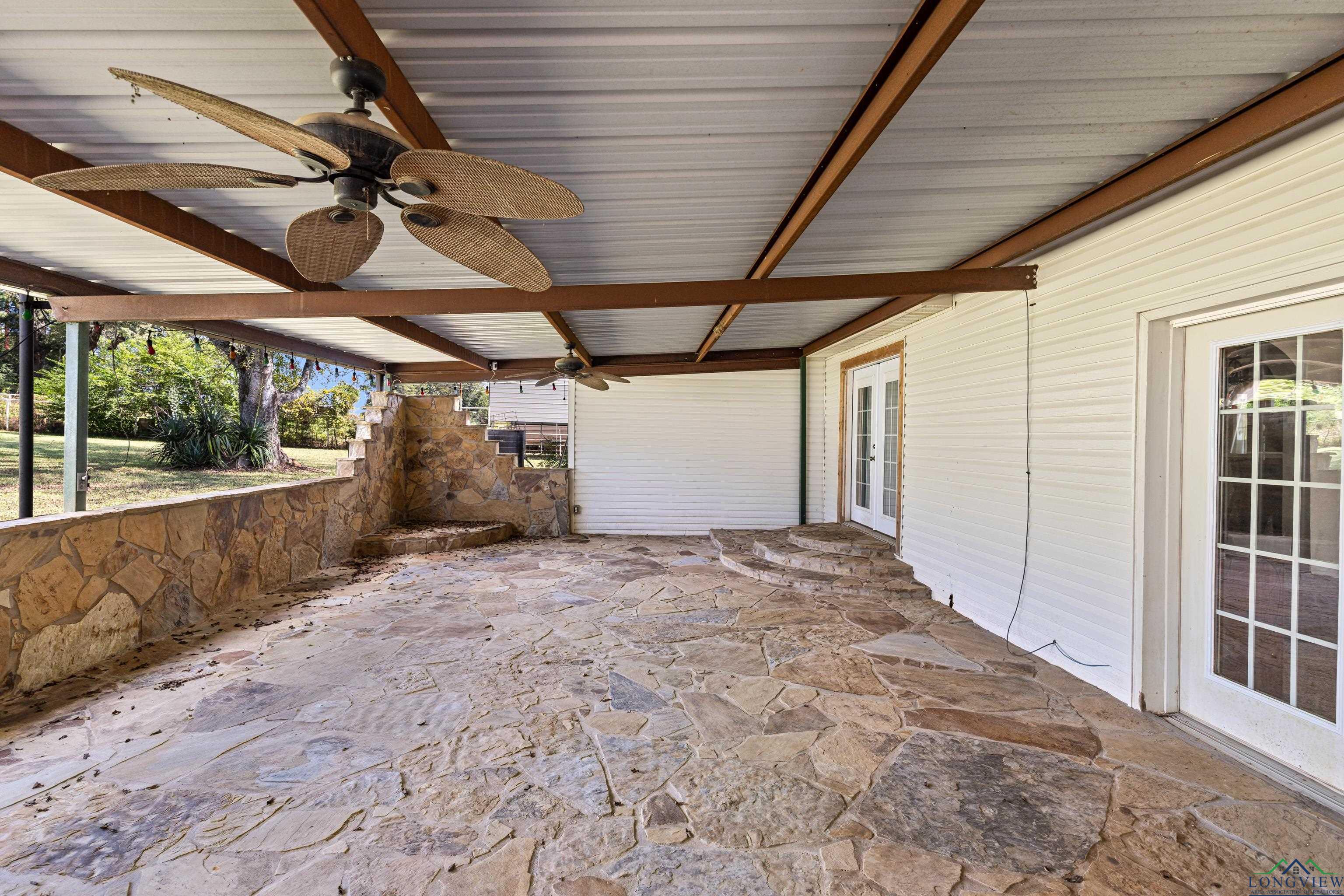 Tatum, Texas, 75691, United States, 3 Bedrooms Bedrooms, ,2 BathroomsBathrooms,Residential,For Sale,1933194