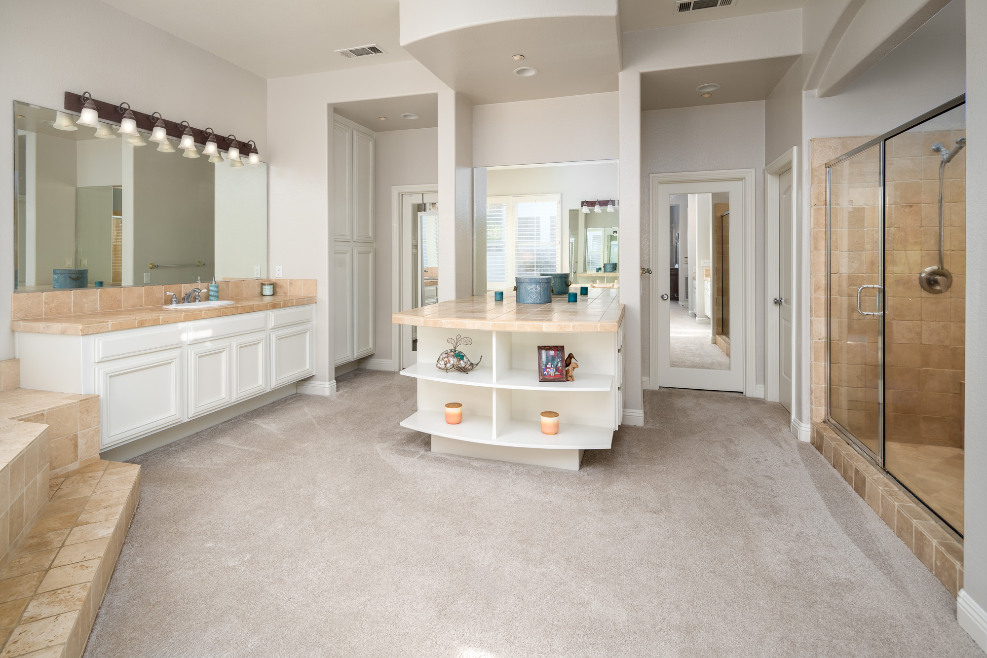  7992 Paseo Esmerado, Carlsbad, CA 92009 - 物件實景