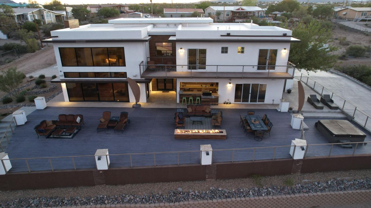Elephant Butte, New Mexico, 87935, United States, 4 Bedrooms Bedrooms, ,4 BathroomsBathrooms,Residential,For Sale,1949641