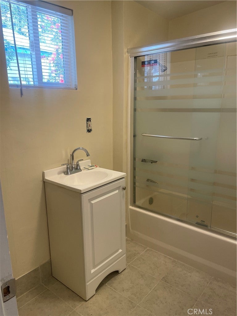 Rancho Cucamonga, California, 91701, United States, 4 Bedrooms Bedrooms, ,2 BathroomsBathrooms,Residential,For Sale,1906841