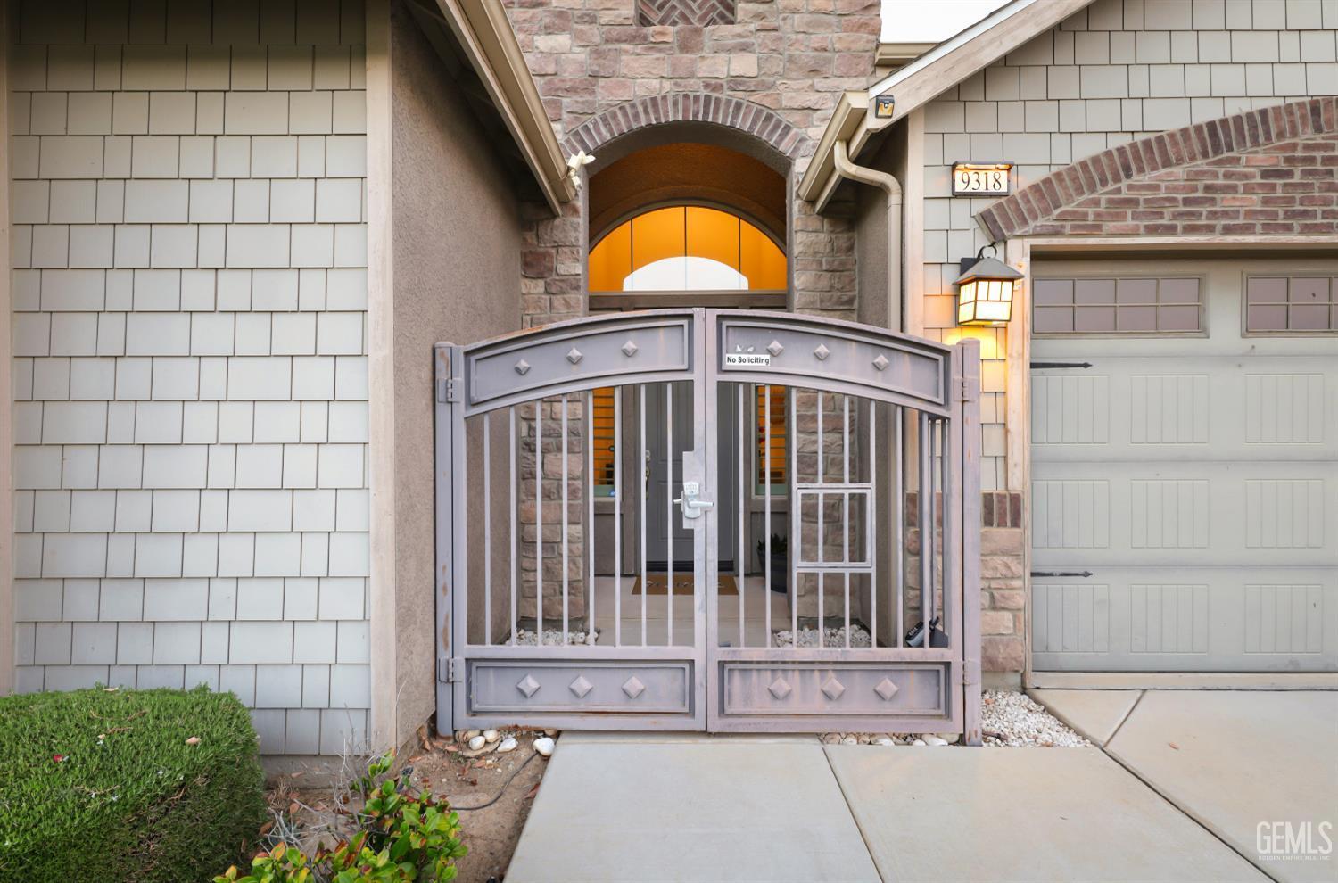 Bakersfield, California, 93314, United States, 4 Bedrooms Bedrooms, ,4 BathroomsBathrooms,Residential,For Sale,2010376